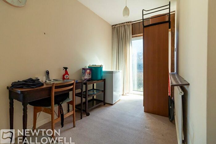 2 Bedroom Bungalow For Sale In Mill Close, North Leverton, DN22