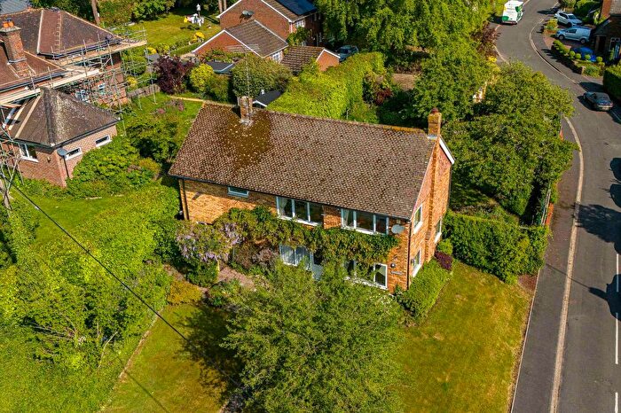 4 Bedroom Detached House For Sale In Coombe Lane, Hughenden Valley, HP14