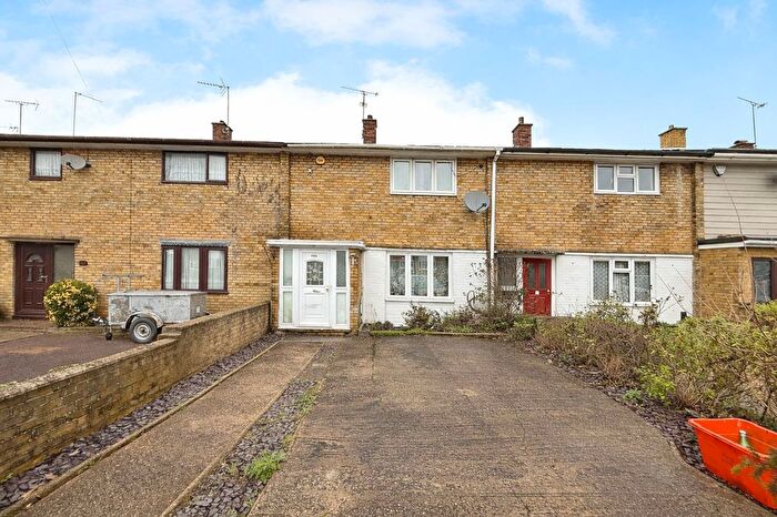 2 Bedroom Terraced House For Sale In Long Riding, Basildon, SS14