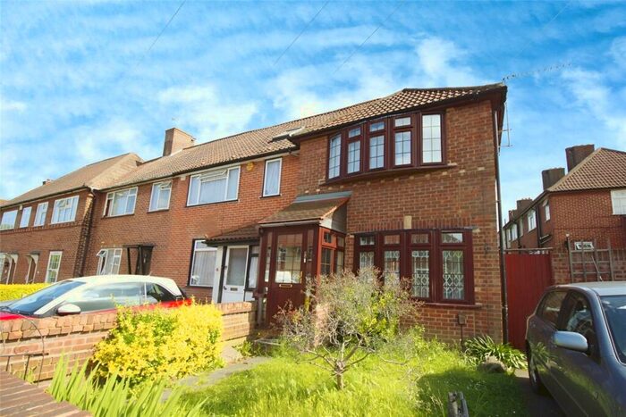 2 Bedroom Terraced House To Rent In Framlingham Crescent, London, SE9