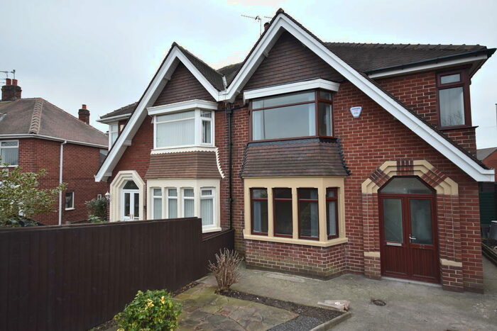 3 Bedroom Semi-Detached House To Rent In Plymouth Road, Blackpool, FY3