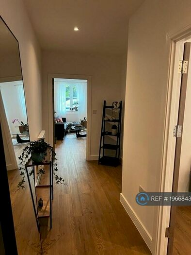 1 Bedroom Flat To Rent In Addington Road, South Croydon, CR2