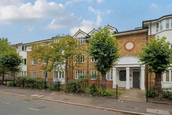 1 Bedroom Flat To Rent In Southey Road, London, SW19