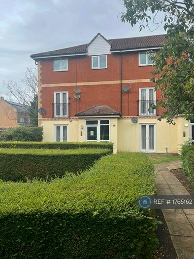 2 Bedroom Flat To Rent In Bevills Place, March, PE15