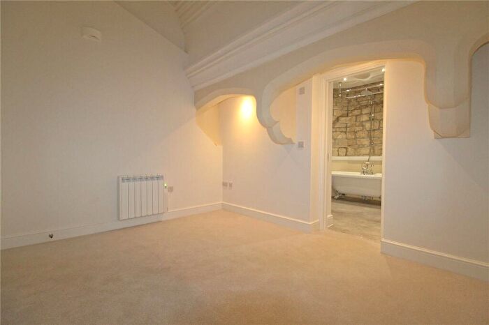 2 Bedroom Apartment For Sale In The Tabernacle, Church Street, BA14