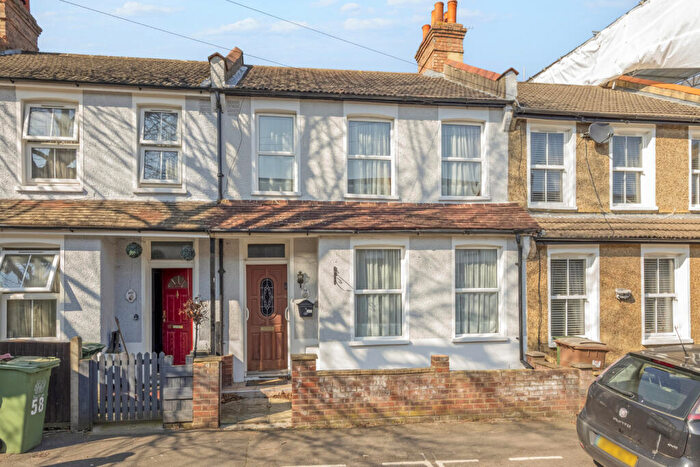 3 Bedroom Terraced House For Sale In Beauchamp Road, Sutton, SM1