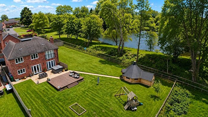 5 Bedroom Detached House For Sale In Prescott Court, Baschurch, Shrewsbury, SY4
