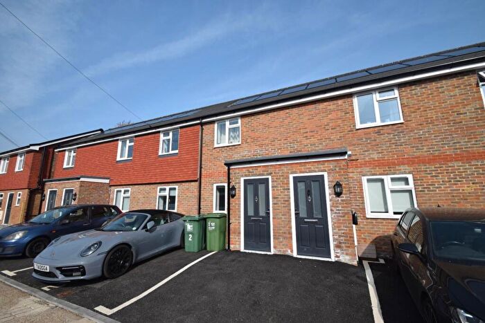 2 Bedroom Apartment To Rent In Wadhurst Close, Eastbourne, BN22