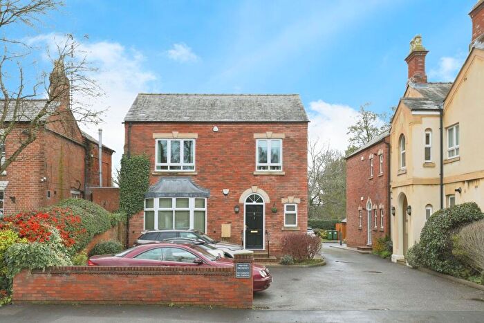 2 Bedroom Apartment For Sale In Shipston Road, Stratford-upon-Avon, CV37