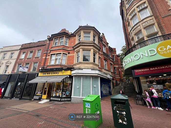 2 Bedroom Flat To Rent In Old Christchurch Road, Bournemouth, BH1