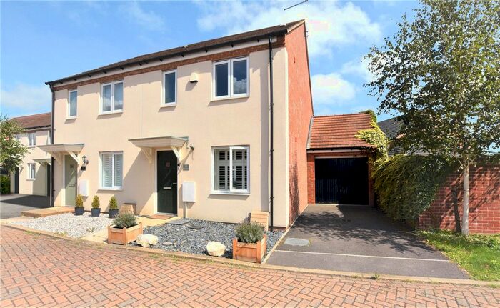 3 Bedroom Semi-Detached House For Sale In Potteries Lane, Chilton, Didcot, Oxfordshire, OX11