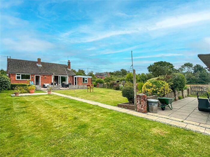 3 Bedroom Bungalow For Sale In School Road, Thorney Hill, Bransgore, Christchurch, BH23