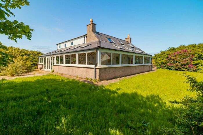 4 Bedroom Detached House For Sale In Upper Aird Point, Isle Of Lewis, HS2