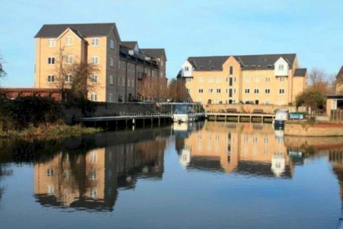 3 Bedroom Cottage To Rent In Buckden, PE19