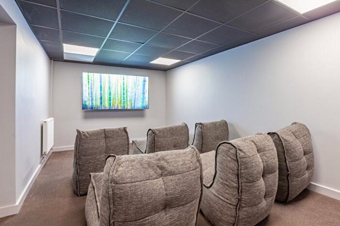 1 Bedroom House To Rent In St Mary`s Square, The Old Courthouse Apartments, Princess Way, SA1