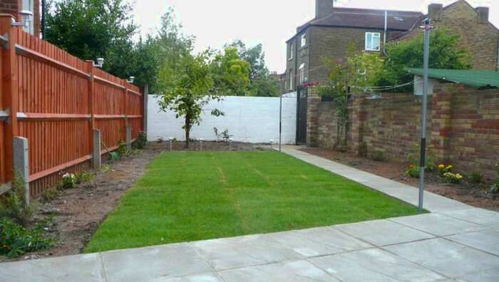 2 Bedroom Flat To Rent In Merton Road, Wimbledon, SW19