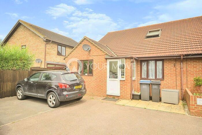 3 Bedroom Bungalow To Rent In Graylen Close, Deal, Kent, CT14