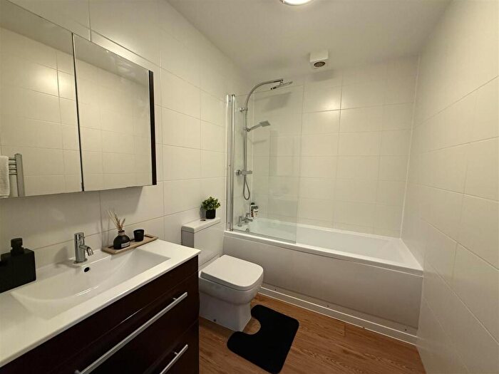 2 Bedroom Apartment For Sale In Lower Lee Street, Leicester, LE1