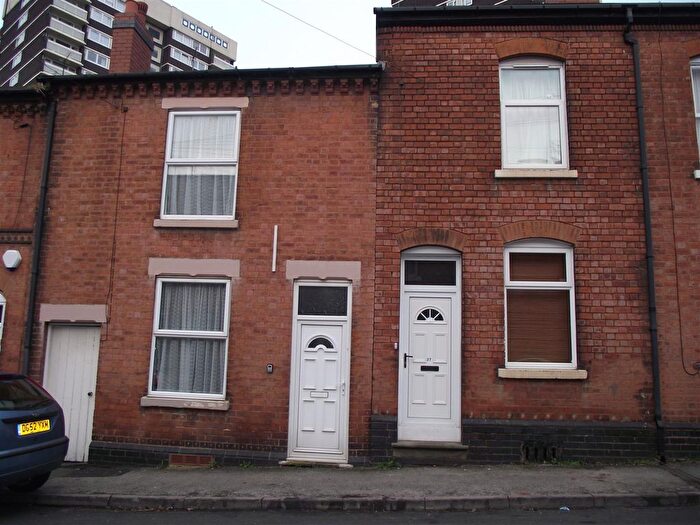 3 Bedroom Terraced House To Rent In Lime Street, Walsall, WS1