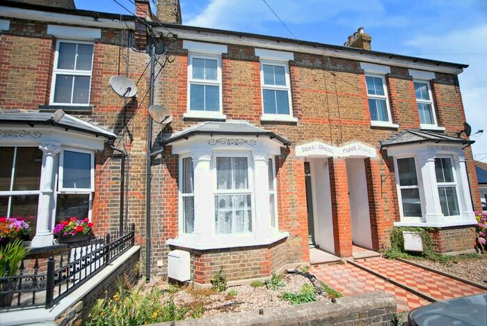 3 Bedroom Detached House To Rent In Reed Street, Cliffe, Rochester, Kent, ME3