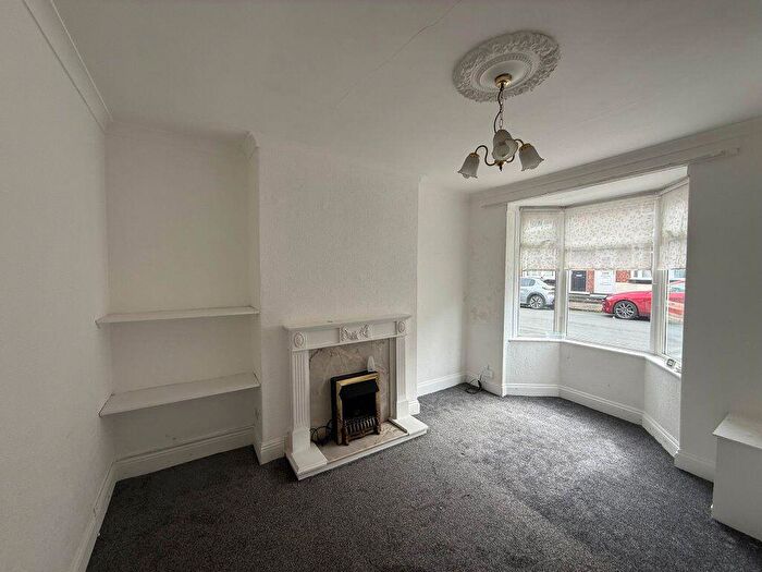 2 Bedroom House To Rent In Columbia Street, Darlington, DL3