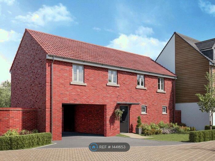 2 Bedroom Detached House To Rent In Brambling Mews, Yeovil, BA22