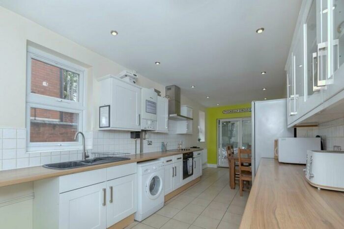 5 Bedroom Terraced House To Rent In Harrow Road, West End, Leicester, LE3