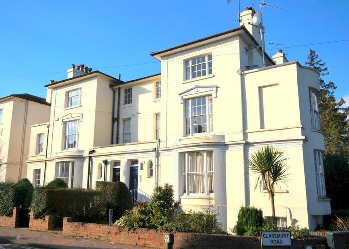 1 Bedroom Flat To Rent In Grove Hill Gardens, Tunbridge Wells, TN1