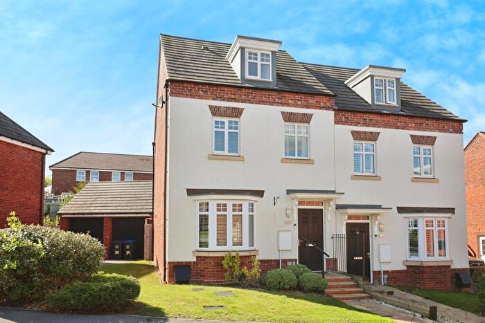 3 Bedroom Semi-Detached House For Sale In Ropeway, Bishops Itchington, Southam, CV47