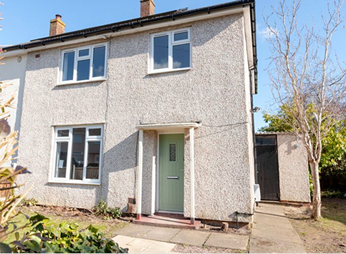 3 Bedroom Semi-Detached House To Rent In South Drive, Telford, TF7