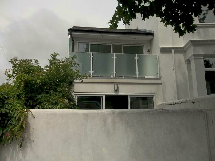 2 Bedroom End Of Terrace House To Rent In Rugby Road, Brighton, BN1