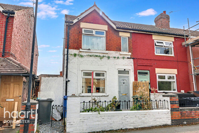 2 Bedroom End Of Terrace House For Sale In Staveley Street, Edlington, Doncaster, DN12