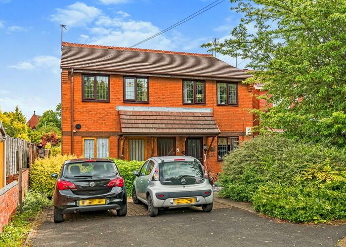 Houses for sale & to rent in B65 9AD, Thorne Place, Blackheath Rowley Regis