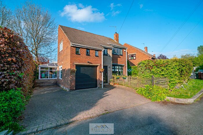 4 Bedroom Detached House For Sale In Beeches Road, Wales, Sheffield, S26