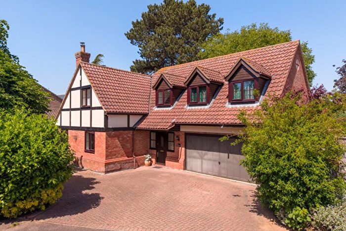 5 Bedroom Detached House For Sale In Kingfisher House, Hammond Way, Somersham, Huntingdon, Cambridgeshire, PE28