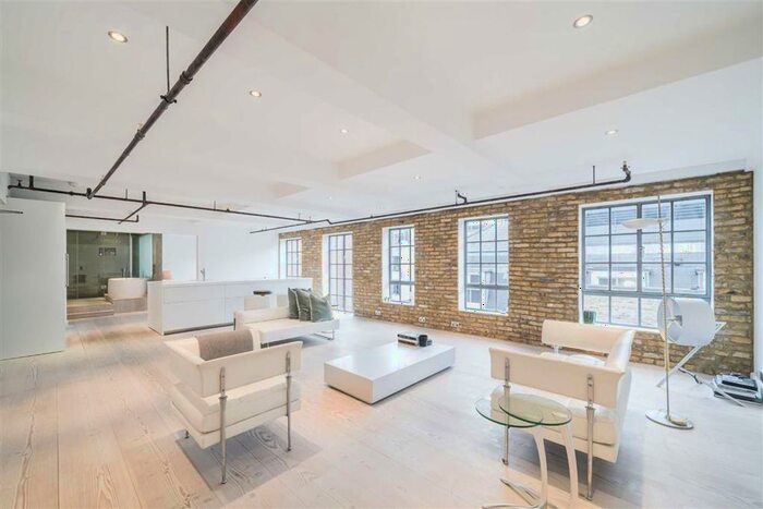 1 Bedroom Flat To Rent In Richmond Mews, London, W1D