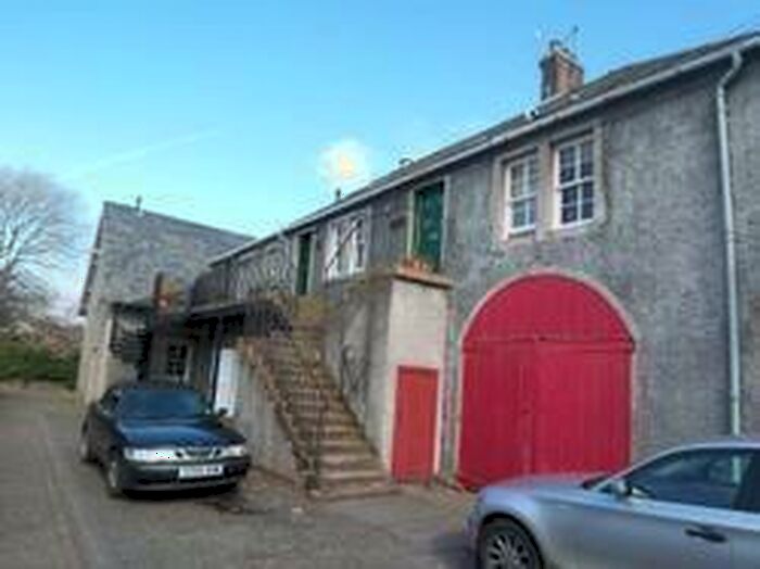 3 Bedroom Flat To Rent In Stables Flat Finlaystone Estate, Langbank, PA14