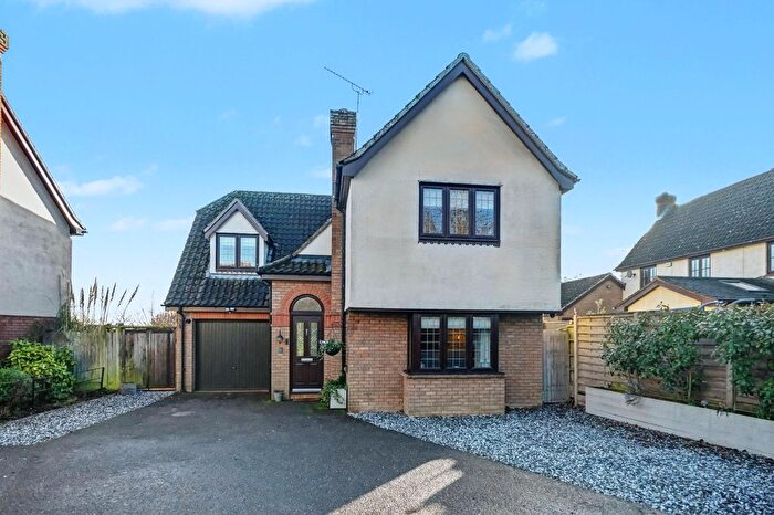 4 Bedroom Detached House For Sale In Parsonage Close, Broomfield, Chelmsford, CM1
