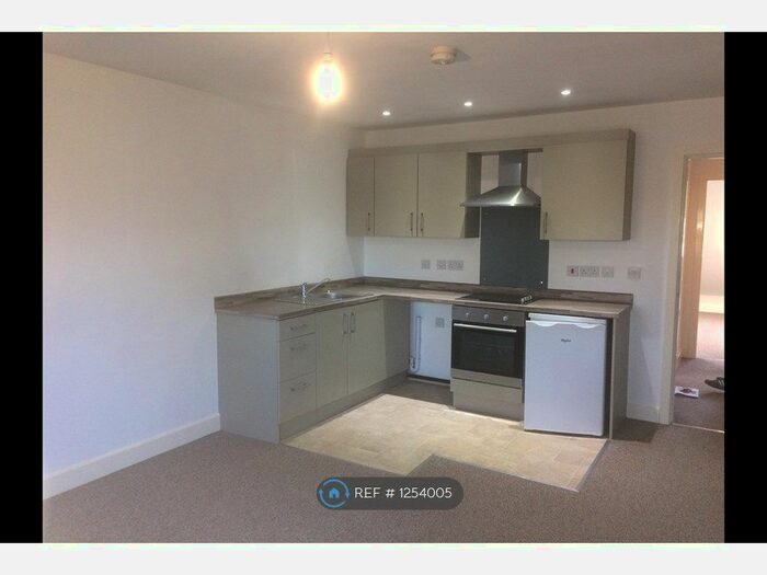 1 Bedroom Flat To Rent In Altofts, Wakefield WF6