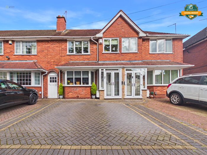 3 Bedroom Terraced House For Sale In Hathersage Road, Great Barr, Birmingham, B42
