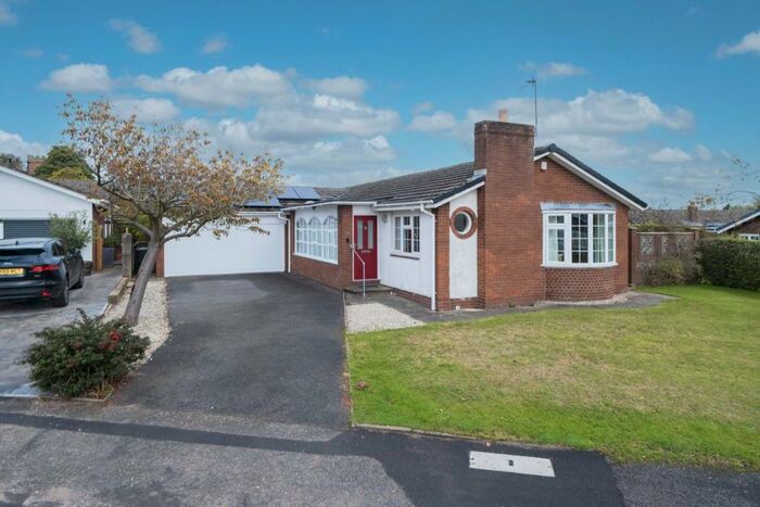 4 Bedroom Detached Bungalow For Sale In St. Peters Drive, Little Budworth, CW6