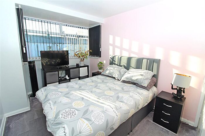3 Bedroom End Of Terrace House For Sale In North Road, Leeds, West Yorkshire, LS15