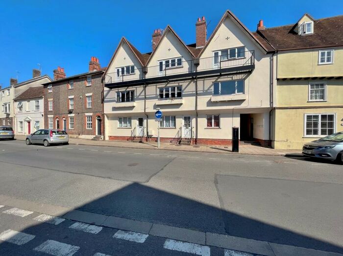 2 Bedroom Flat To Rent In St. Helens Mews, Abingdon, OX14