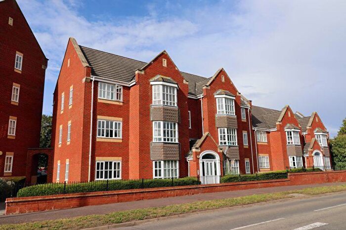 2 Bedroom Flat For Sale In Knaresborough Court, Bletchley, Milton Keynes, MK3