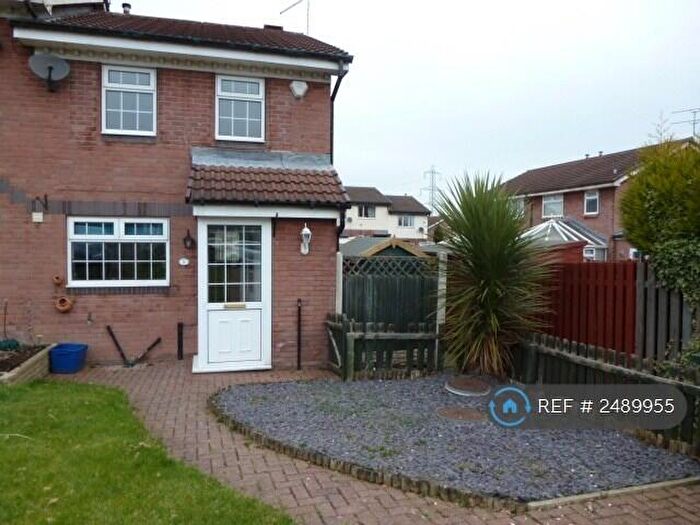 3 Bedroom Semi-Detached House To Rent In Thorndale Rise, Rotherham, S60