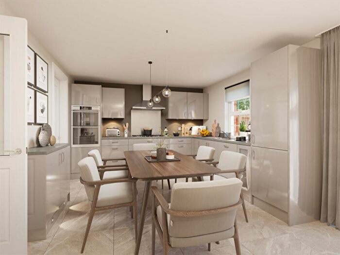 4 Bedroom Detached House For Sale In Uttoxeter, ST14