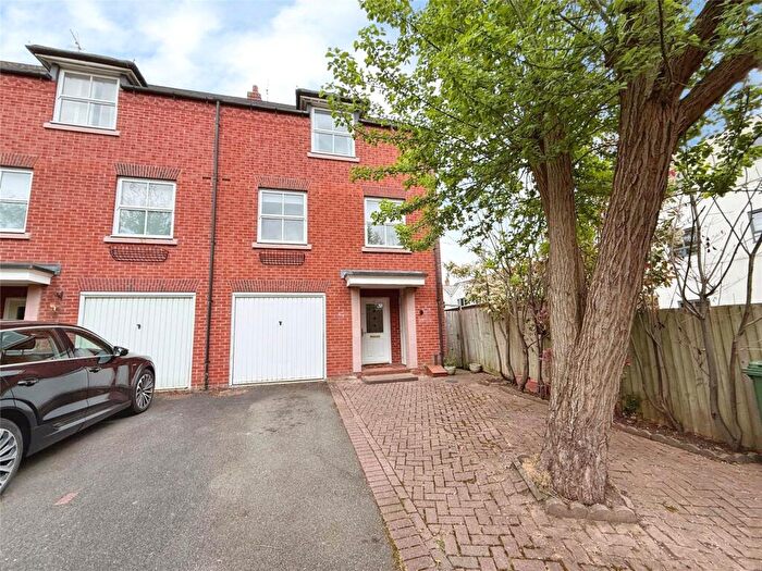 4 Bedroom Semi-Detached House For Sale In Goldhill Gardens, South Knighton, Leicester, LE2