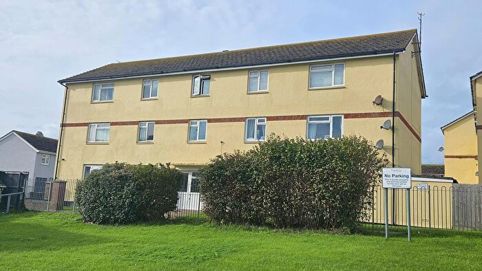 2 Bedroom Flat For Sale In Woolcombe Road, Portland, DT5