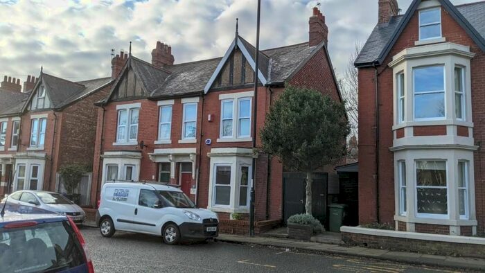 5 Bedroom Semi-Detached House To Rent In Osborne Road, Jesmond, Newcastle Upon Tyne, NE2