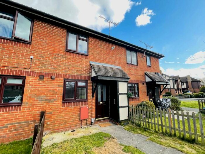 2 Bedroom Terraced House To Rent In Stonesfield, Didcot, OX11